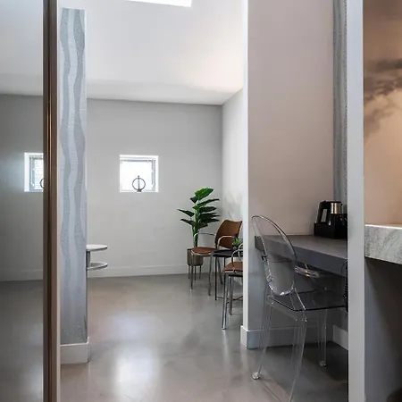 Fast Wifi, Kitchen Access, With Wellness Nearby