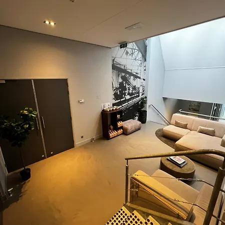 Fast Wifi, Kitchen Access, With Wellness Nearby Oss