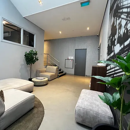 Fast Wifi, Kitchen Access, With Wellness Nearby